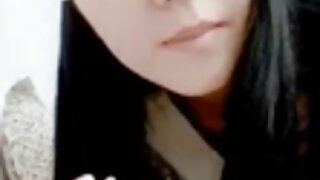 سیاہ جڑنا کھڑے پوزیش ...