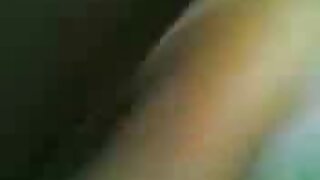 بڑے چھاتی کے ساتھ لا ...