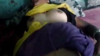 گندی brunette chick  ...