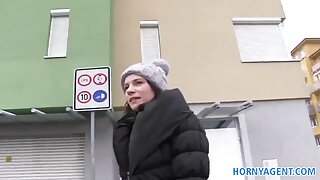 ہسی برونیٹ مشیلا دو  ...
